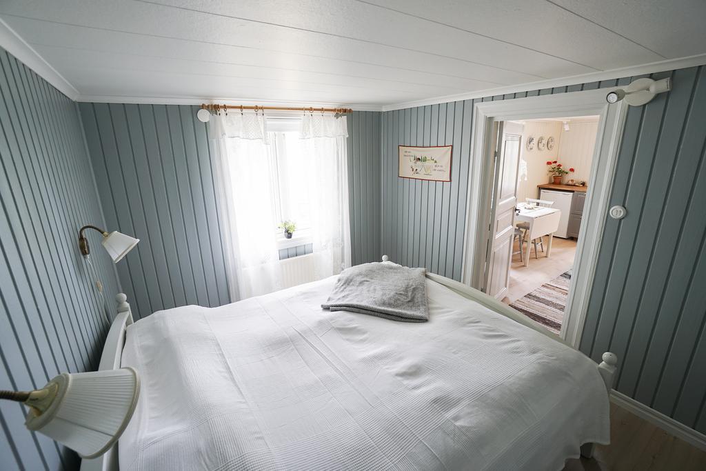 Anfasteroed Gardsvik - Grindstugan ยุงส์ชิลเล ภายนอก รูปภาพ