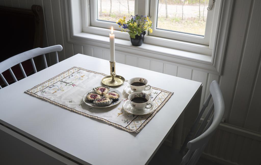 Anfasteroed Gardsvik - Grindstugan ยุงส์ชิลเล ภายนอก รูปภาพ