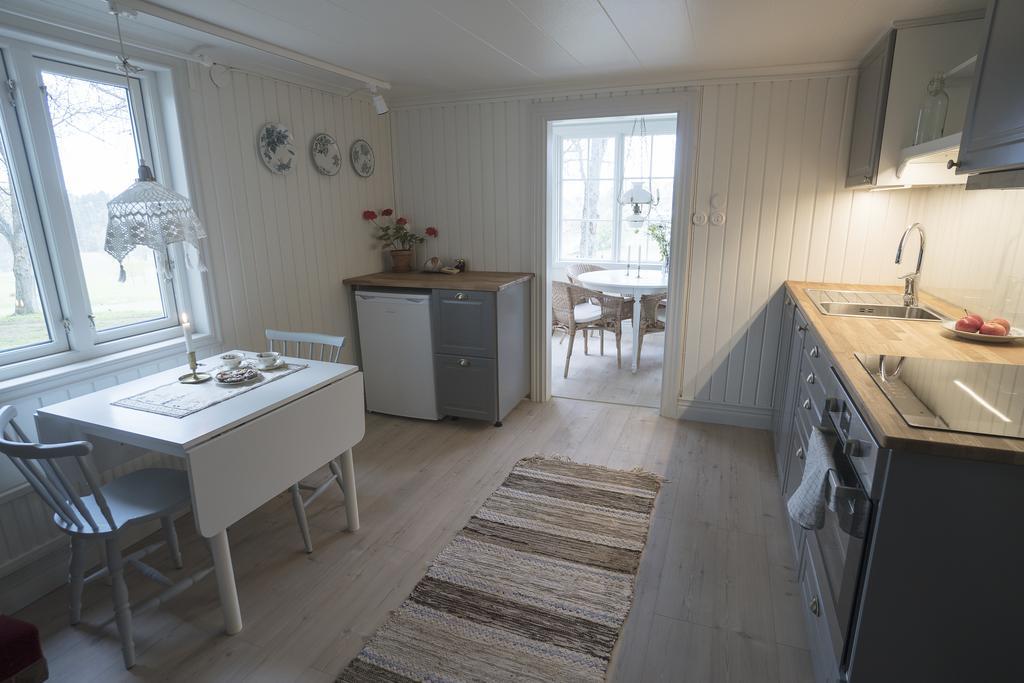 Anfasteroed Gardsvik - Grindstugan ยุงส์ชิลเล ภายนอก รูปภาพ